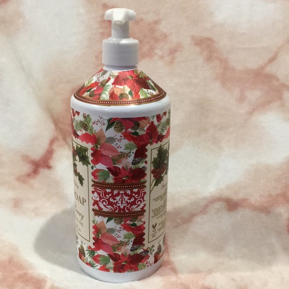 Christmas Holiday Winter Scented Holly Berry Dish Soap NWT XL 32oz plastic pump - Picture 10 of 16